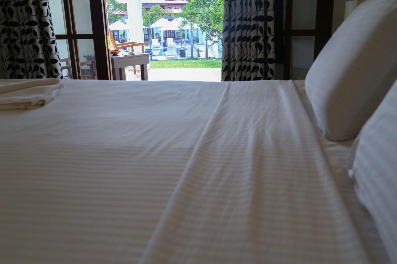 Sithi Villa Hikkaduwa Esterno foto