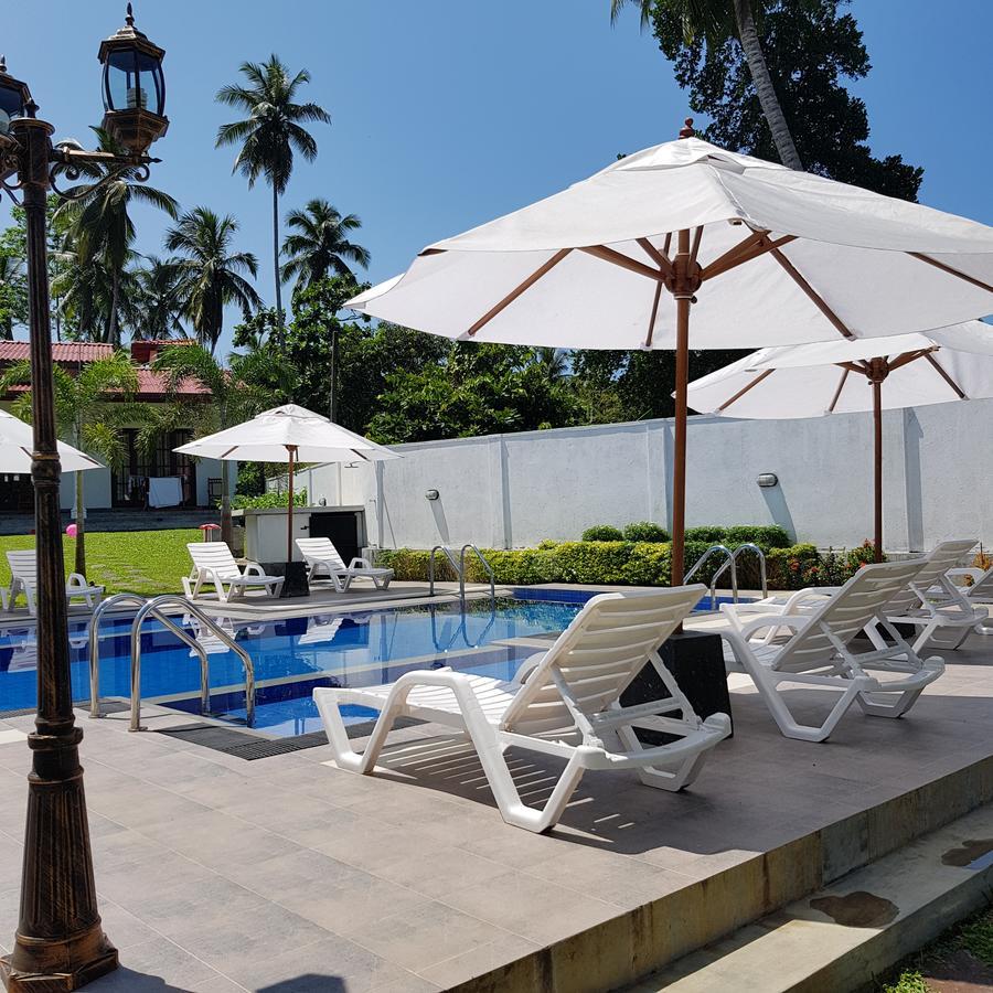 Sithi Villa Hikkaduwa Esterno foto