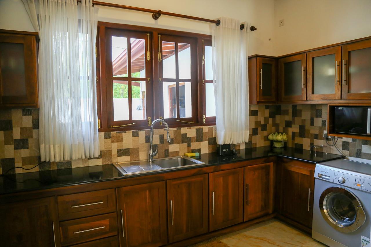 Sithi Villa Hikkaduwa Esterno foto